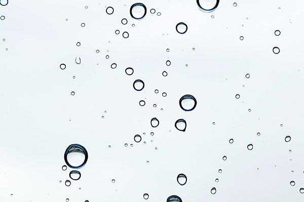 Bolhas de &aacute;gua