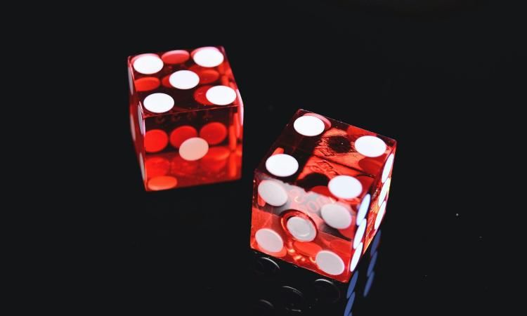 dados vermelhos